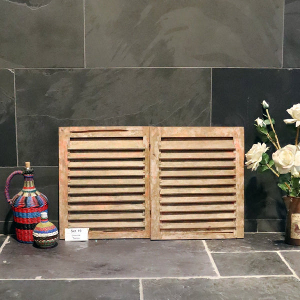  - Louvre Türen in vielen Größen - Set 19 (B44 x H52 x T3 cm) - Badgestaltung | Afrika Naturstein