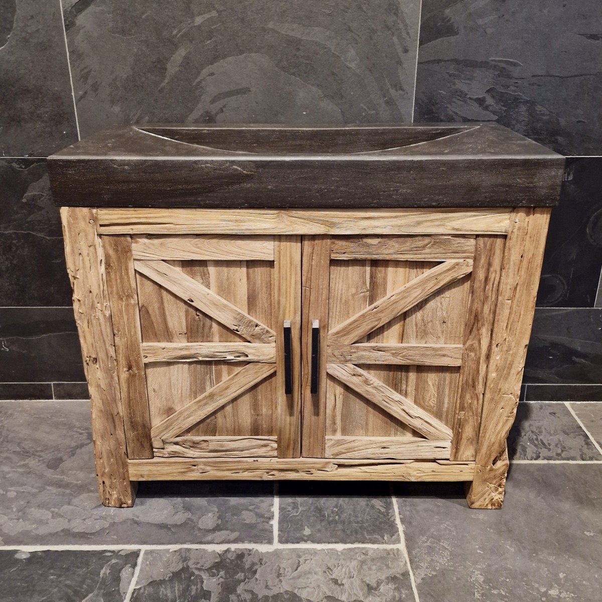 Lombok Teakholz-Unterschrank mit Waschtisch für Badezimmer, schlichtes Naturdesign, handgefertigte Badgestaltung, langlebiges Holz.