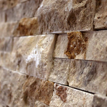 Naturstein Verblender aus Travertin mit Block, SCABAS ANTIK GOLD, robuste Wandverkleidung aus Naturstein.