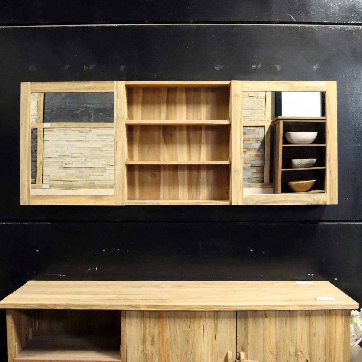 Recycelter Teakholz Spiegelschrank für das Bad, 140-180 cm breit, mit Spiegel und moderner Badgestaltung von MALAYA