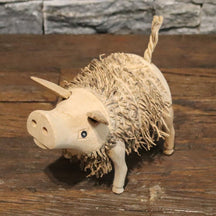 Schweinchen aus Altholz als Badgestaltung von TIERE, dekoratives Holzfigur-Design für Badezimmerdekoration