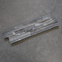 Naturstein Verblender aus Schiefer von CROSS CUT, detailreiche Oberfläche und natürlichen Farbverläufe für Wandgestaltung