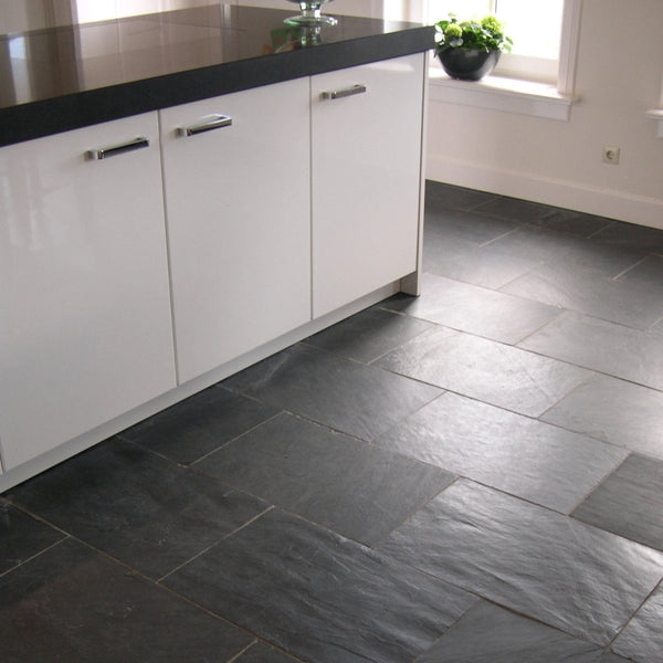 Schieferfliesen Platten Silver Grey spaltrau - Muster | Schieferfliesen | SILVER GREY | Rechteckig - ca. 20 x 20 cm - Muster | Afrika Naturstein