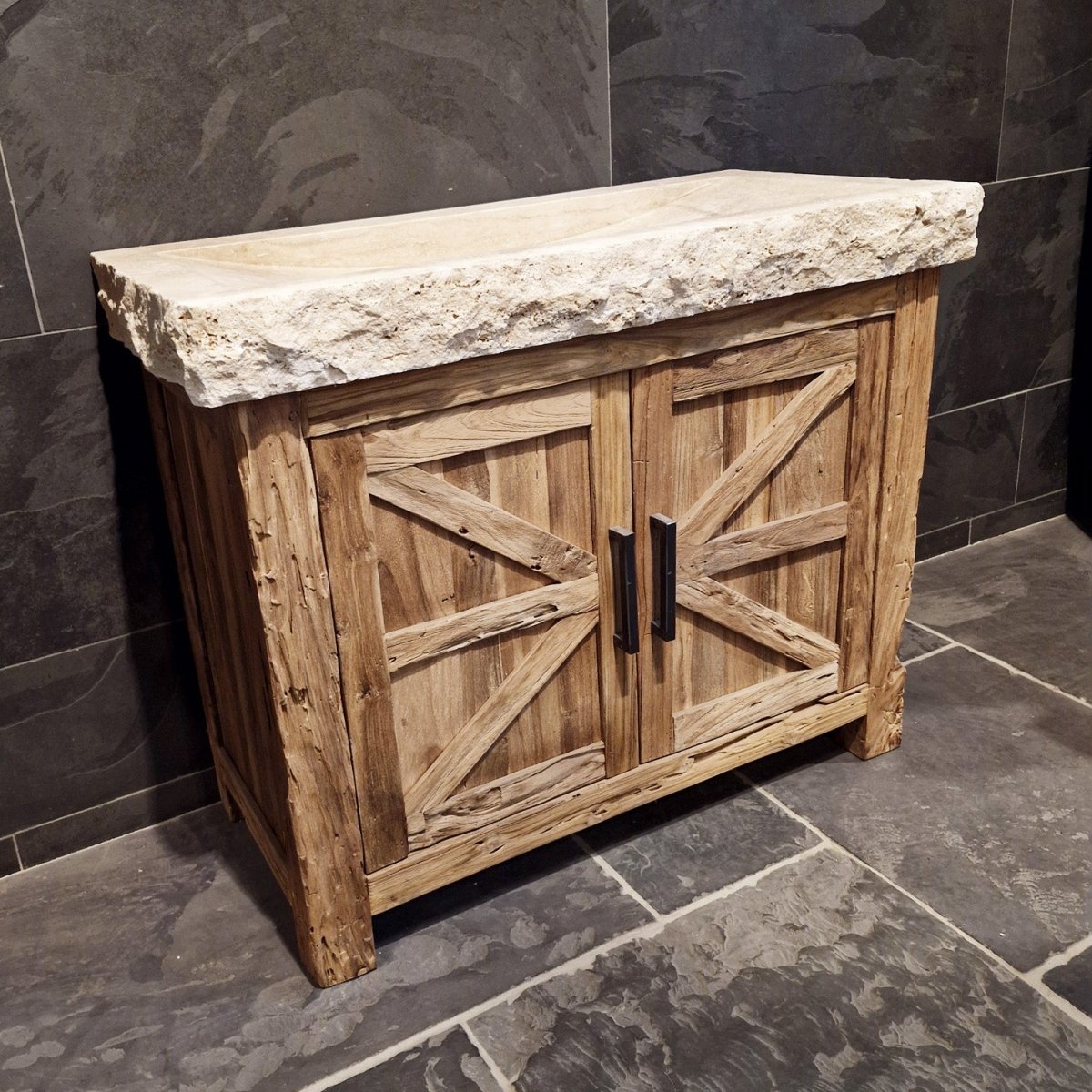 Moderner Unterschrank aus Teakholz mit Waschtisch, elegantes Badmöbel im natürlichen Design von Lombok