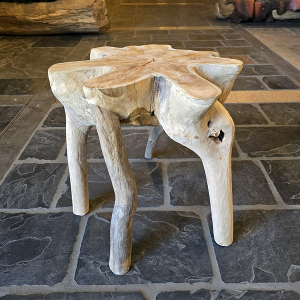  - Hocker aus Wurzelholz - Hocker 1 - Badgestaltung | Afrika Naturstein