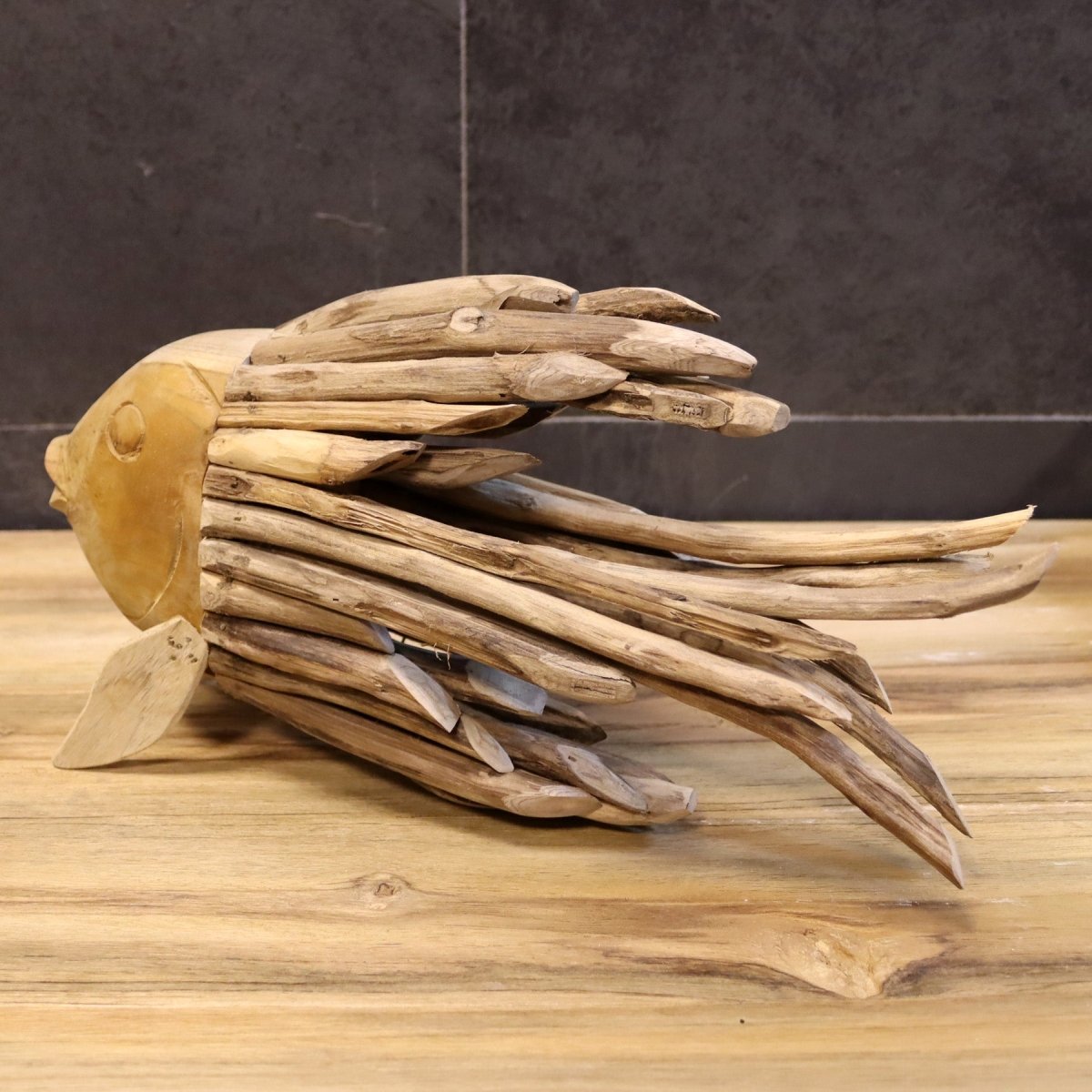 Deko Fisch aus Altholz, 10 x 18 x 38 cm, für Badgestaltung, handgefertigt, rustikale Tierdeko, naturbelassenes Holzmotiv