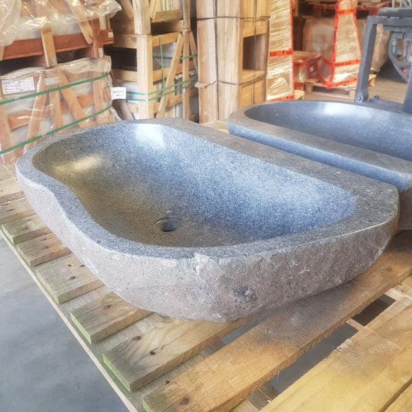 Aufsatzwaschbecken aus Flussstein | Unikate | 80-100 cm