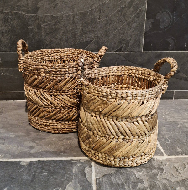  - Handgeflochtene Körbchen | aus Wasserhyazinthe | Set aus zwei Körbchen - Badgestaltung | Afrika Naturstein