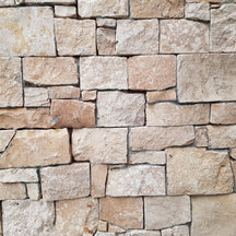 BEIGE Kalkstein Verblender aus Naturstein, dekorative Wandverkleidung mit rauer Oberfläche für stilvolles Raumdesign