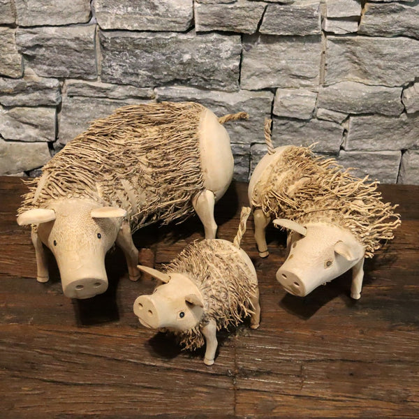  - Schweinchen aus Altholz - Klein - L 16 x B 9 x H 14 cm - Badgestaltung | Afrika Naturstein