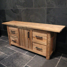 Badezimmermöbel mit Waschbeckenunterschrank aus recyceltem Holz, Badgestaltung von BINTAN, modernes und nachhaltiges Design