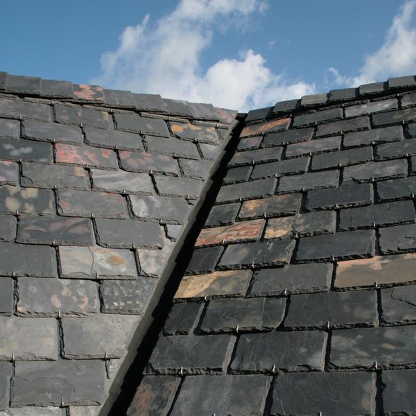 Schiefereindeckung Schieferplatten Fassadenplatten West Country - 1 Musterstück | Dachschiefer Afrikanischer Buntschiefer - 30 x 30 x 1.0 - 1.3 cm - Dach und Fasade | Afrika Naturstein