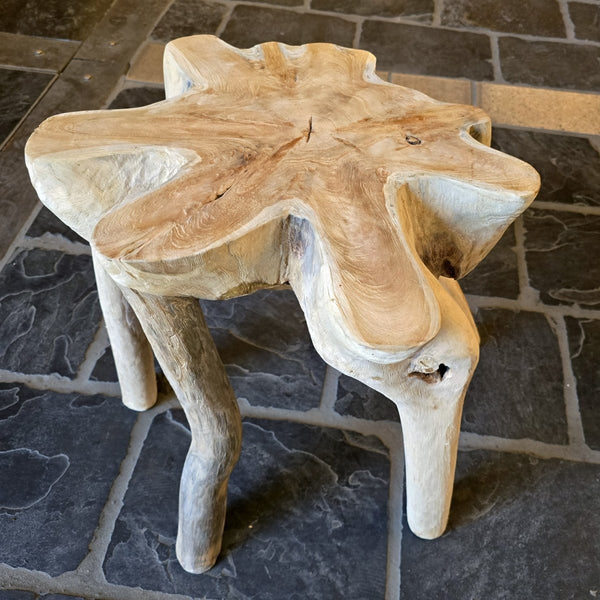  - Hocker aus Wurzelholz - Hocker 1 - Badgestaltung | Afrika Naturstein