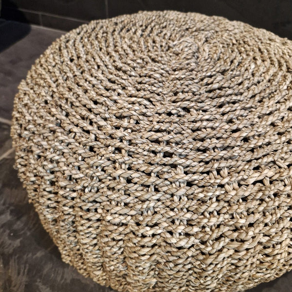  - Geflochtener Pouf aus Seegras - Sitzkissen - Badgestaltung | Afrika Naturstein