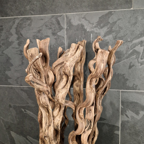 LIAAN | Stehlampe | Indonesisches Altholz